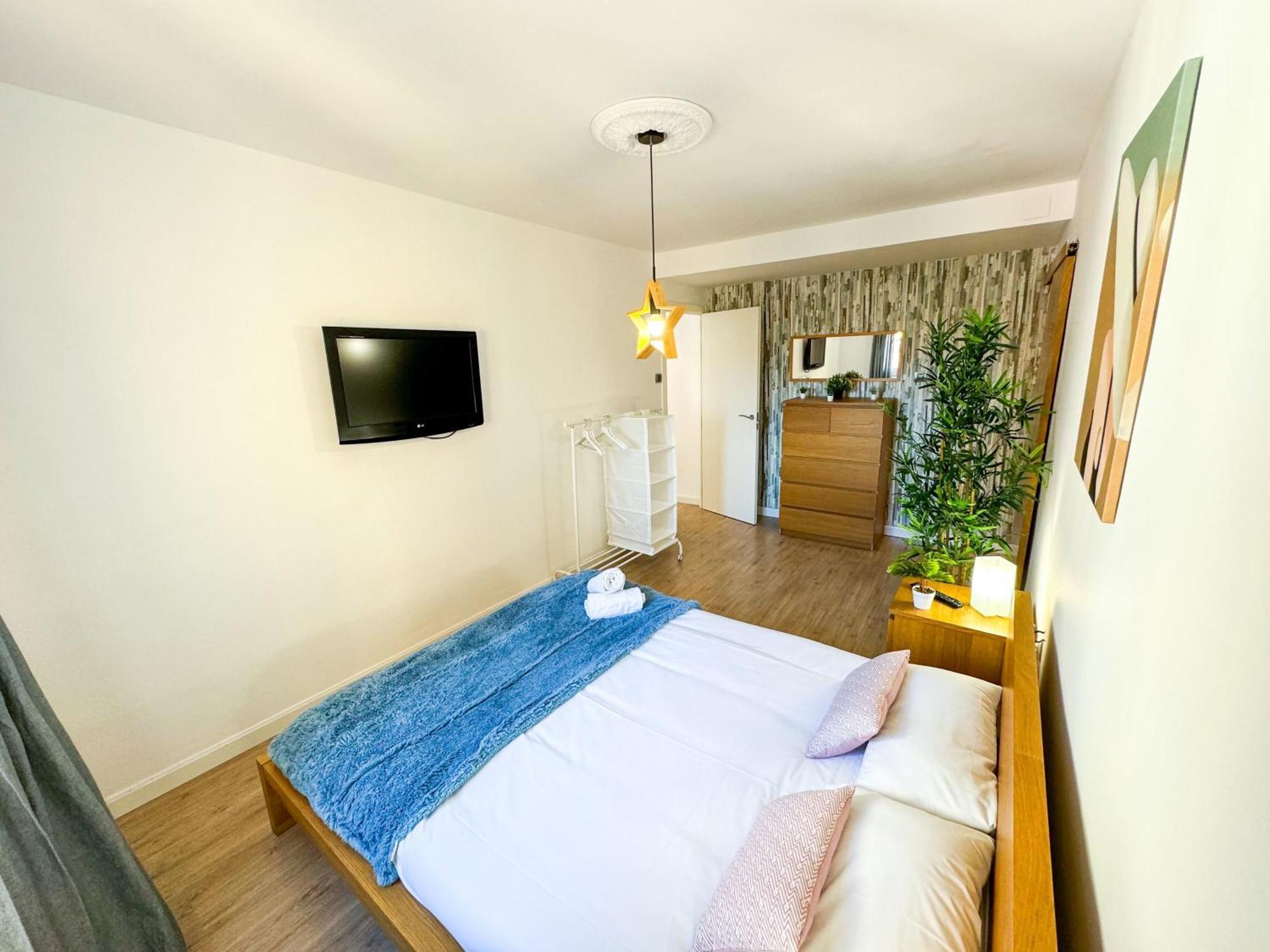 El Halcon Del Pirineo Comotucasa อูเอสกา ภายนอก รูปภาพ