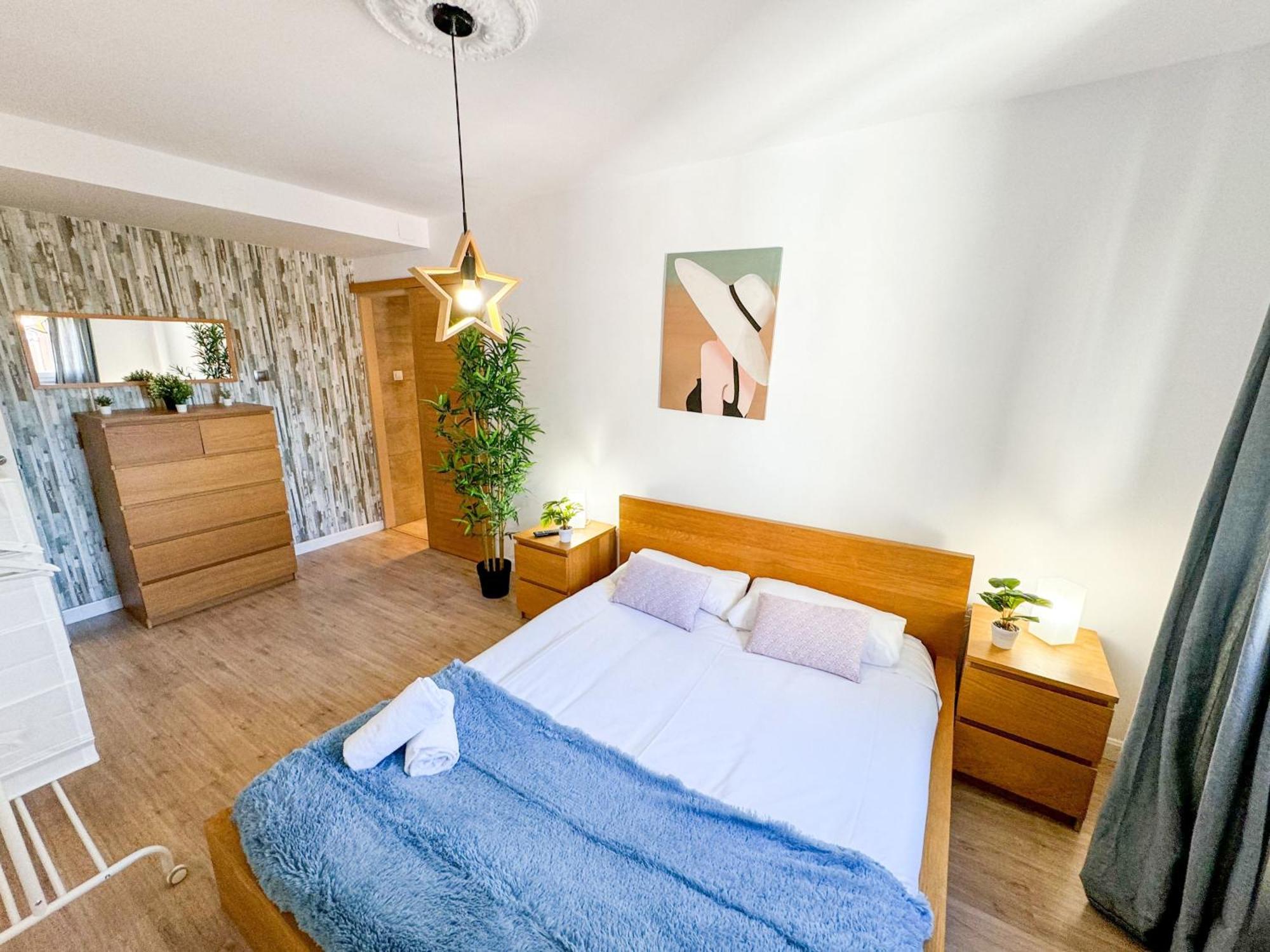 El Halcon Del Pirineo Comotucasa อูเอสกา ภายนอก รูปภาพ